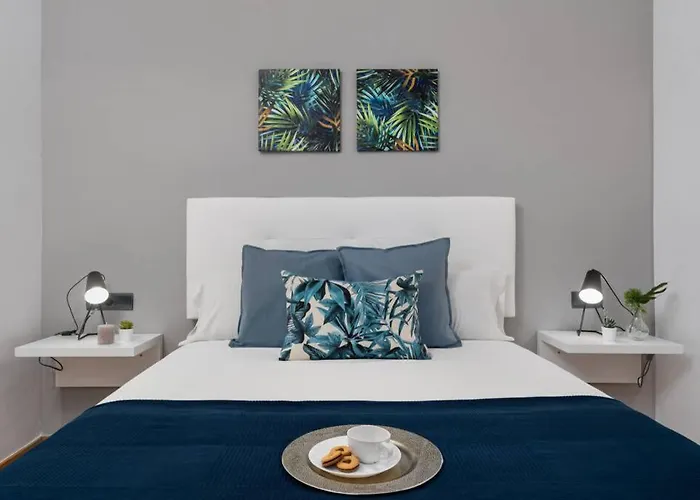 De Gracia 2 Bedroom Cozy